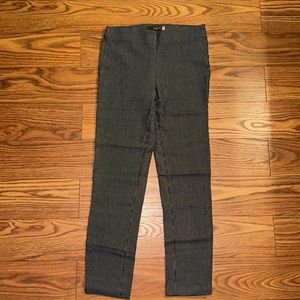 Crosby size small leggings checkered like new